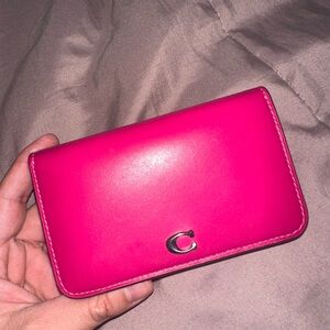 Coach Essential Slim Card Case